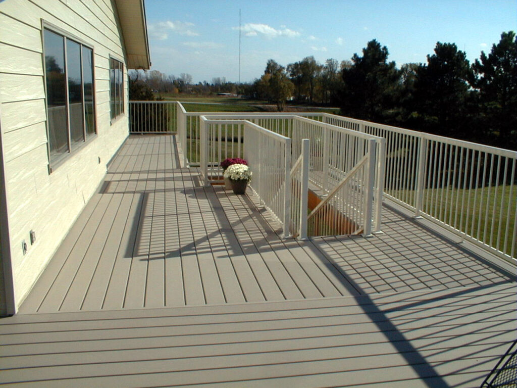 Palmer Deck-Rail